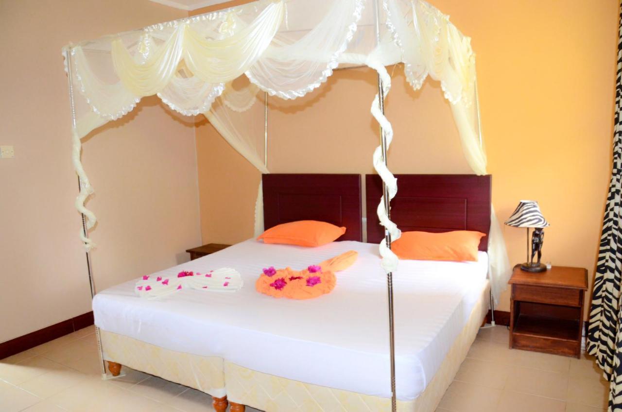 Funky Squids Beach Resort Bagamoyo Kültér fotó