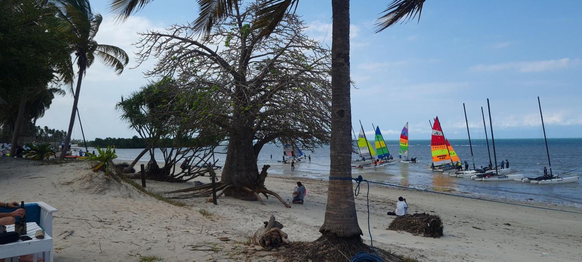 Funky Squids Beach Resort Bagamoyo Kültér fotó
